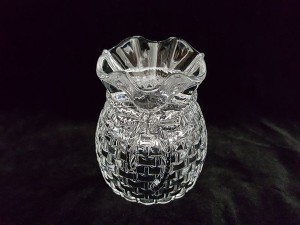 Woven pattern bow candle stick