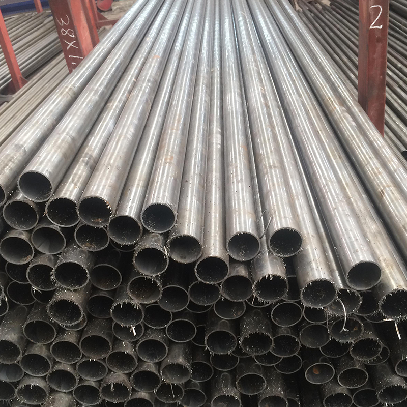 Huge stocks Alloy precision seamless steel pipe Featured Image