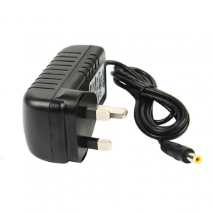 UK Wall Mount Power Adapter 9V 2.5A Power Supply