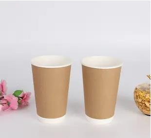 How does the paper cup machine produce paper cups?