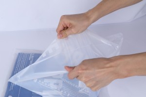 つや消し衣類生分解性包装袋堆肥化可能な包装アパレルコーンスターチつや消し自己粘着ガーメントバッグ