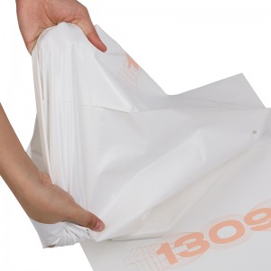 Vlastná kompostovateľná taška na zips z plastu Ekologické biologicky odbúrateľné tašky na oblečenie s rukoväťou od čínskeho výrobcu
