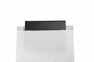 Bolsa de polietileno para roupa autoadhesiva esmerilada biodegradable ecolóxica Bolsa de embalaxe compostable para roupa