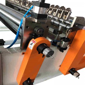 HX-1575F Liten Jumbo Roll Bath Tissue Rewinding and Cutting Machine (Ferdig produkt diameter 100-300 mm)