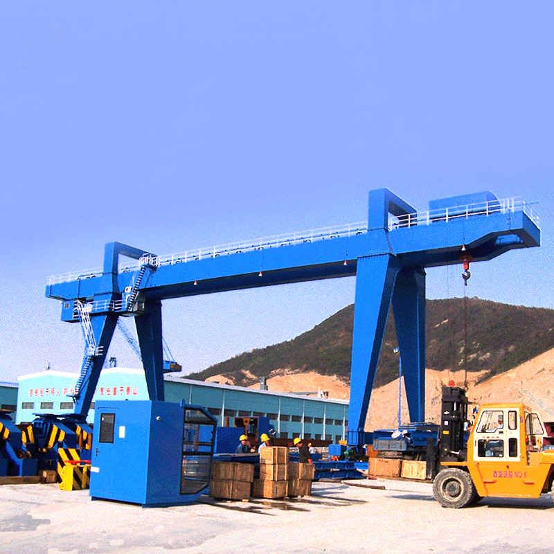 What is double girder gantry crane?