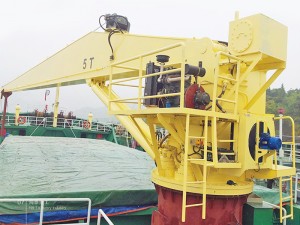 Fixed boom 3 ton telescopic deck crane on sale