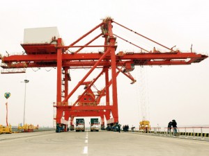 Shore-to-shore container crane for sale