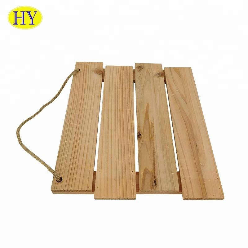 Cheap Discount Wooden Tabletop Easel Product Factory - Wooden hanger oblique support frame manufacturing hanger – Huiyang