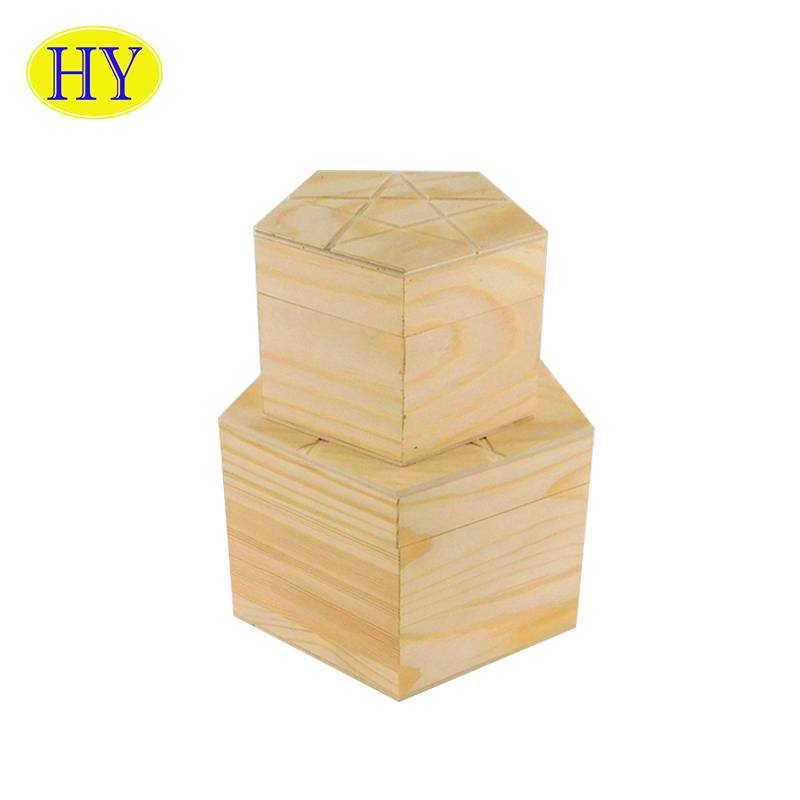 China Wholesale Wooden Box Packaging Manufacturers Suppliers - Wholesale Creative Pentagon Shape Wood Small Boxes – Huiyang