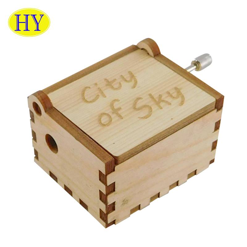 2021 China New Design - Factory Custom Wooden Hand Crank wedding gift vintage wooden musical box music – Huiyang