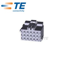 TE/AMP Connector 1-967624-4