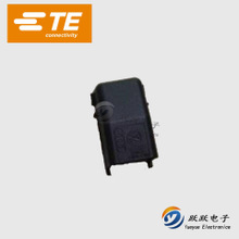 TE/AMP Connector 1393454-1