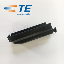 TE / AMP Connector 1534359-1
