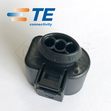TE/AMP Connector 1717888-1