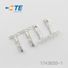 Connecteur TE/AMP 1743655-1
