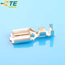 TE/AMP कनेक्टर 175022-1