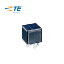 TE / AMP Connector 5-1393302-1