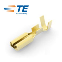 TE/AMP Connector 880634-1