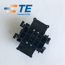 TE / AMP Connector 929505-4
