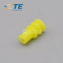 TE / AMP Connector 964972-1