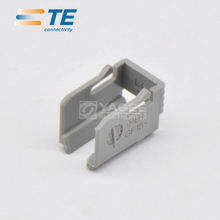 TE / AMP Connector 965383-1