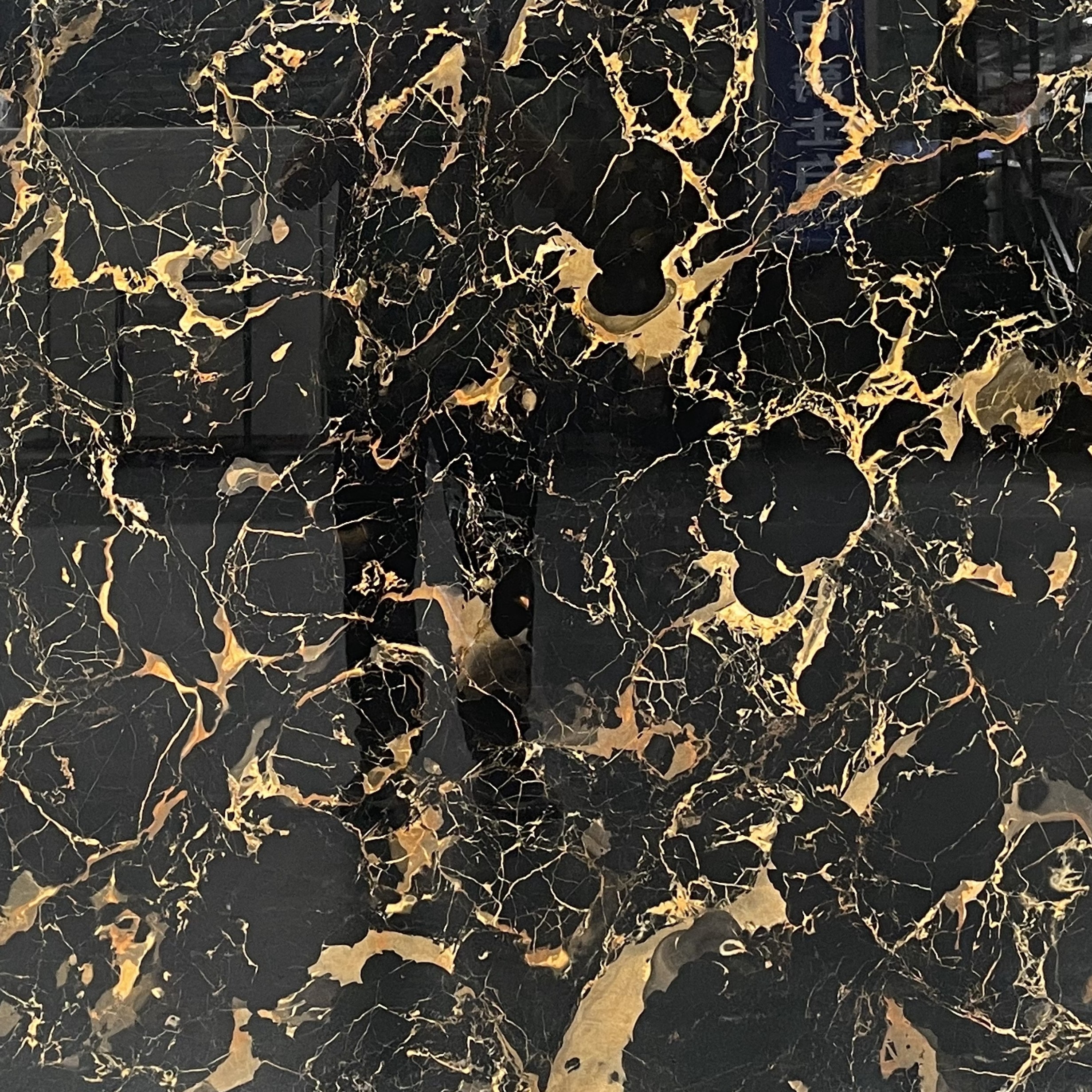 Chinese Electrolytic Gouden Portoro Swarte Marble