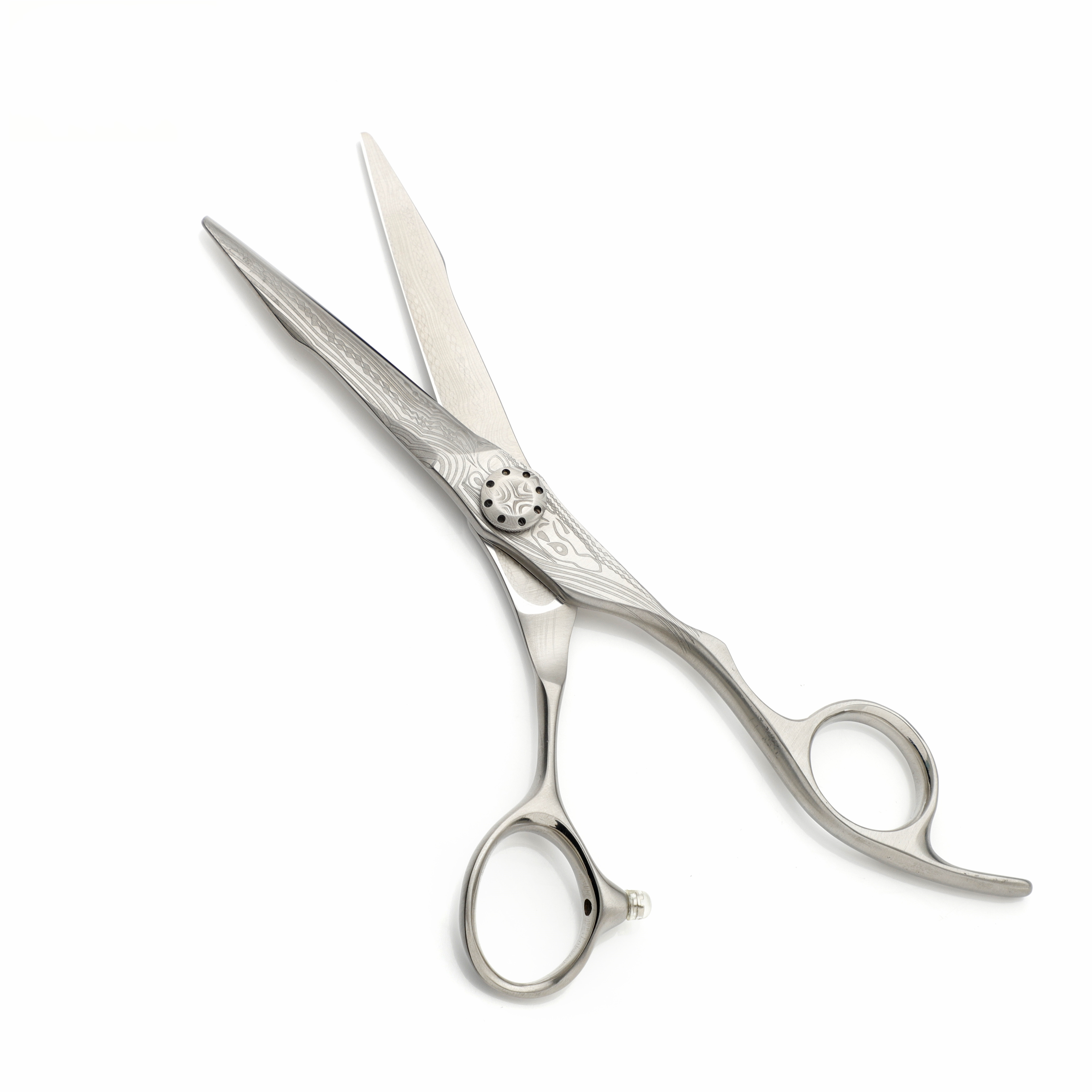 The main factors for the poor feel of hairdressing scissors.