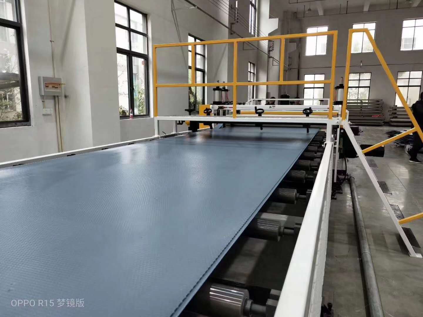PP Melt-blown Nonwoven Fabric Production line for medical surgical face mask