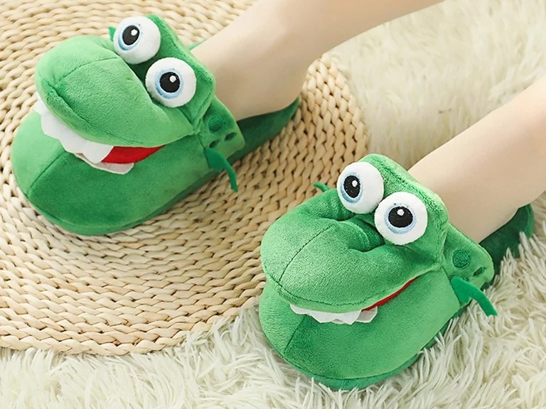 The Comfort Connection: How Plush Slippers Enhance Children’s Relaxation