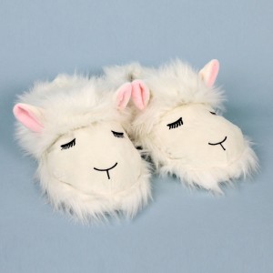 Wholesale Comfortable Women’s Fuzzy Lamb Slippers