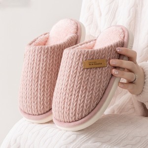New Design 2023 Winter Knitted Upper Plush Slippers Soft Warm Bedroom Slippers