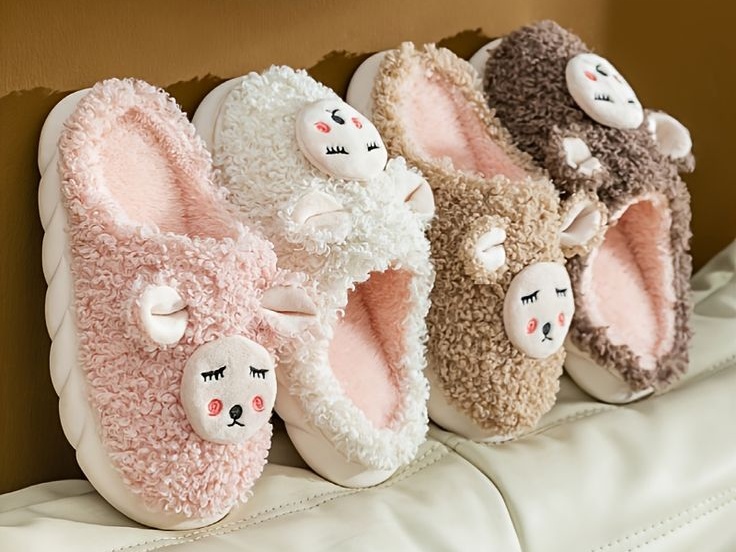 A Comparative Analysis of Different Types of Home Slippers