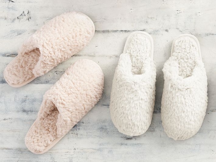 The Positive Impact of Plush Slippers During Pregnancy