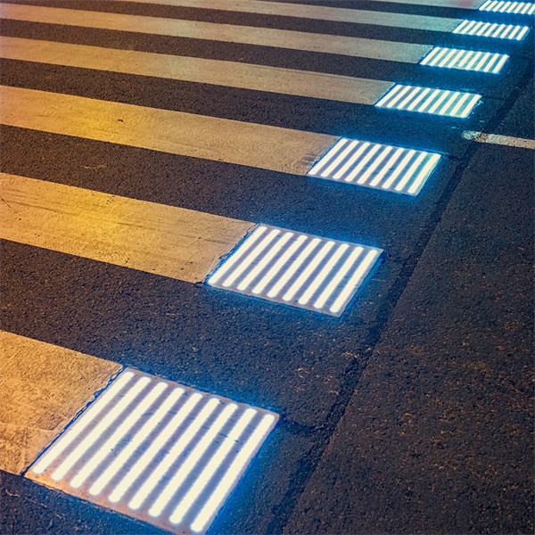 Pedestrian Safety Guide light-2