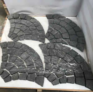 Factory Direct Sale Fan Shape Black Granite Cobblestone On Mesh For Paving