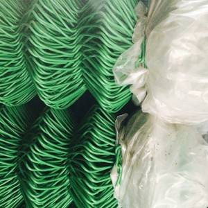 Green / Blue PVC Coated chain link fences 1.45m with UV protection