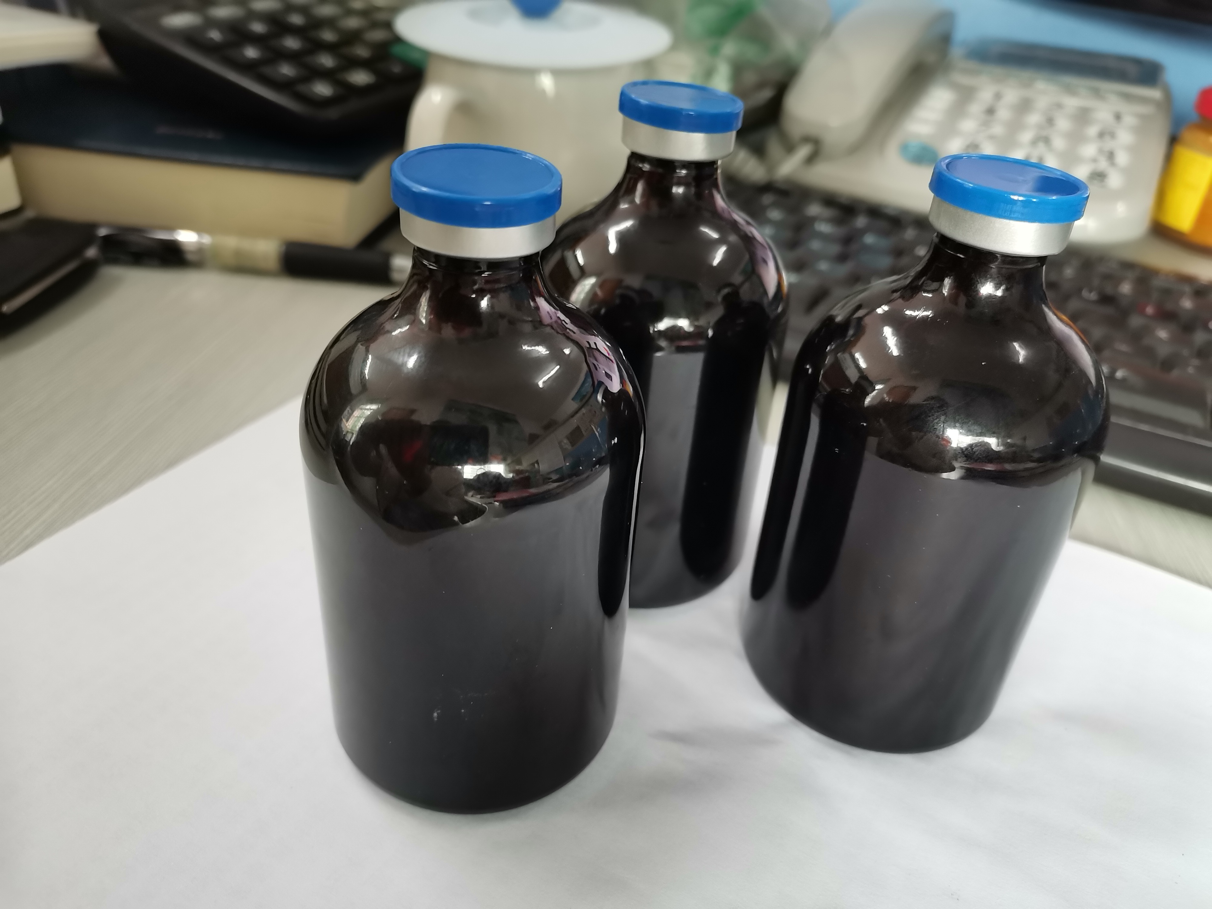 Manufacturer of Iron Dextran100ml 15% Liquid Injection for Veterinary