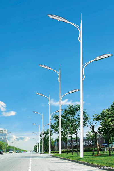 Which industry does lamppost design belong to？