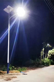 Light Up Your World with Outdoor Solar Street Lighting: Sustainable Solutions to Light Up Your Community