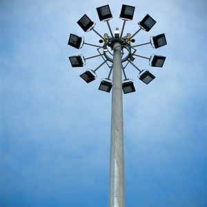 Hot DIP Galvanized Steel Metal High Mast Lamp Lighting Pole 15m-40m
