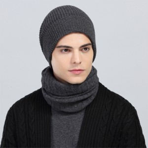 Winter Fashion Man 100% Merino Wool Beanie Hat and Infinity Scarf for One Set
