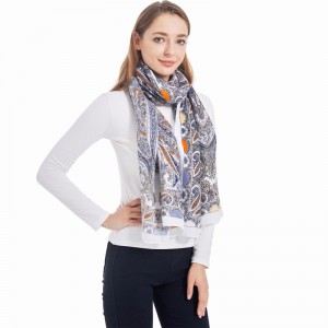 Classic Spring Fall Outfits for Women Floral Wraps and Scarf