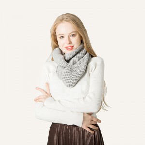 Free sample for Floral Infinity Scarf - Fashion Women Winter Knitted Infinity Scarf China Manufacturer – Iwell