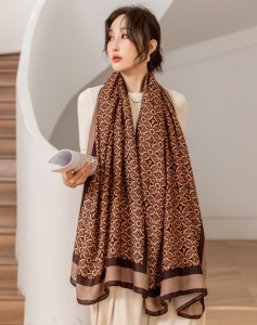 Lightweight Cotton Scarf for Lady China OEM Manufacturer