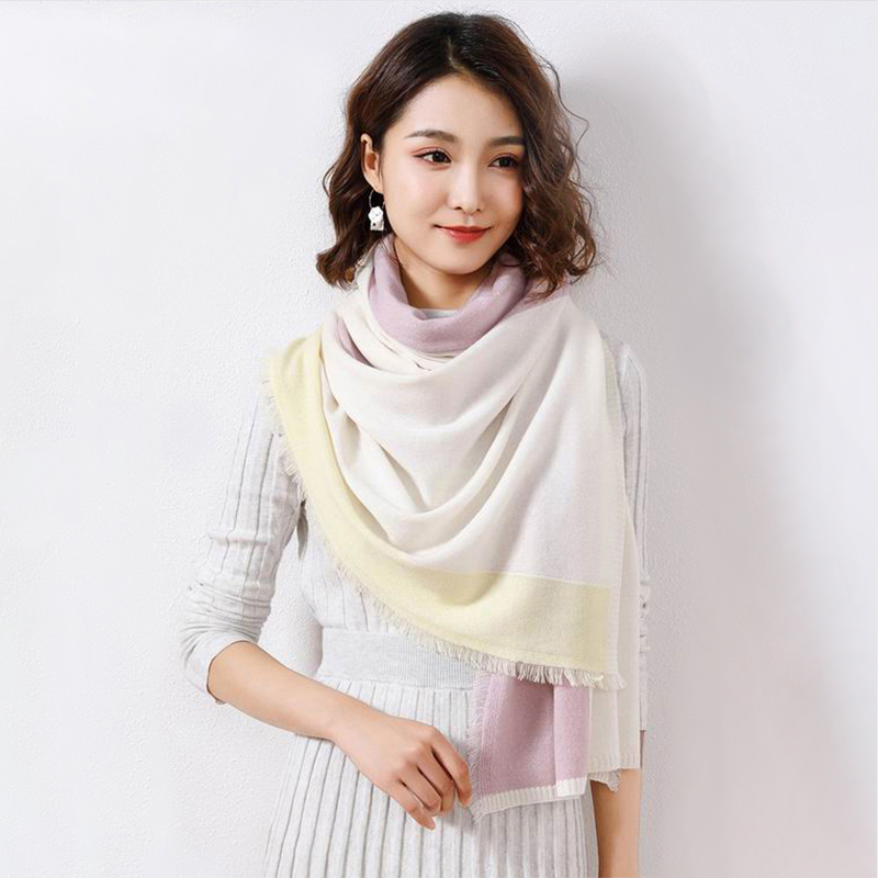 Hot Sale Thick 100% Merino Wool Scarf for Women Featured Image