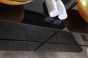 Елегантен кабинет за бања – висококвалитетен материјал од МДФ JK004BG