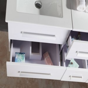 kopalniški umivalnik in kopalniške omarice za shranjevanje lahko manjše prilagoditve