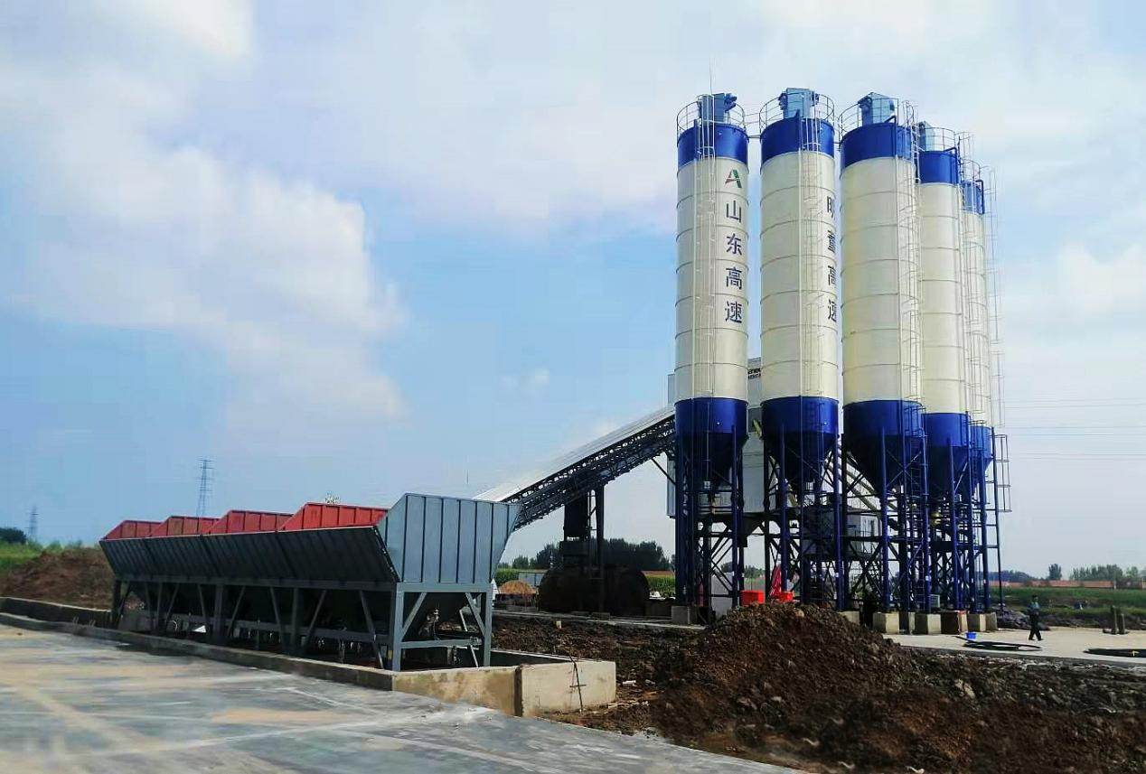 Shantui Janeoo products help Mingdong Expressway construction