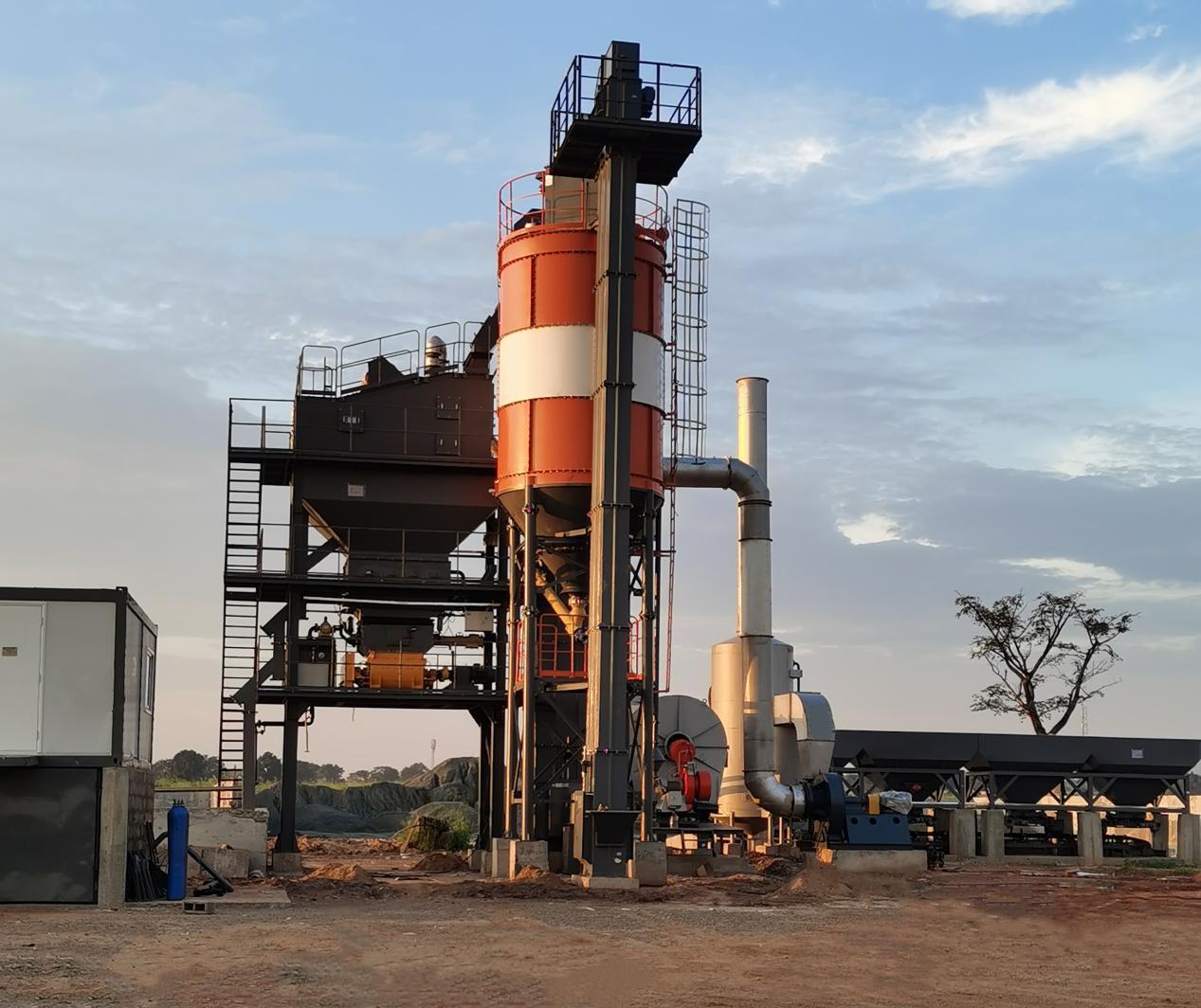 Shantui Janeoo Asphalt mixing plant helps the construction of Central Africa Airport Runway and Road Upgrade Project
