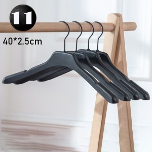 China Wholesale Recycled Plastic Hangers Factories Luxury Black Plastic  Coat Hangers Manufacture and Factory